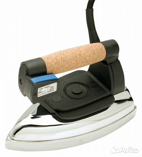 Парогенератор с утюгом Lelit PS 20