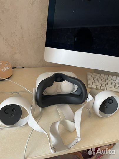 Шлем виртуальной реальности Oculus Quest 2 (128GB