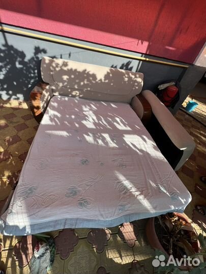 Раскладной диван