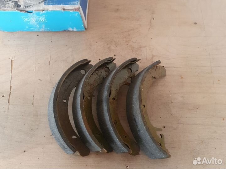 Тормозные колодки задние на ваз priora