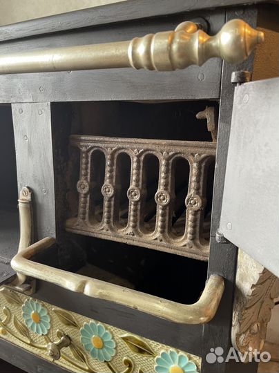 Старинная кухонная плита, Франция