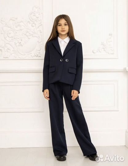 Костюм школьный брючный 152-158 новый