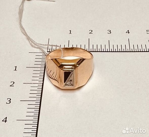 Печатка с синтетическим камнем Золото