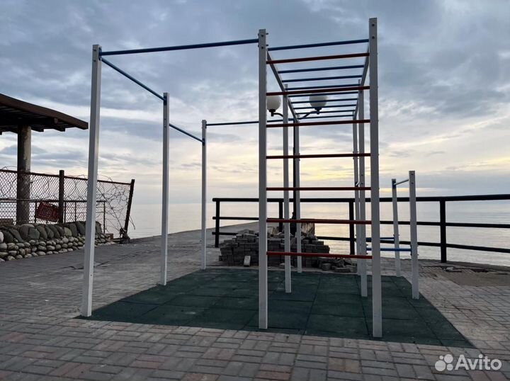 Спортивный комплекс воркаут для двора