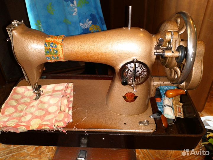 Швейная машинка