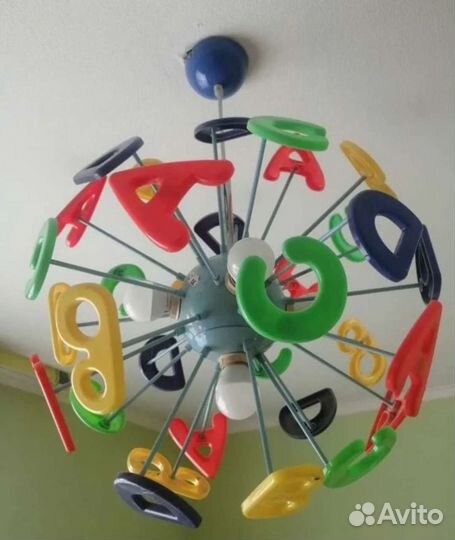 Светильник потолочный в детскую 