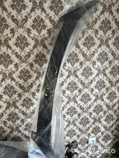 Дефлектор капота LADA Priora