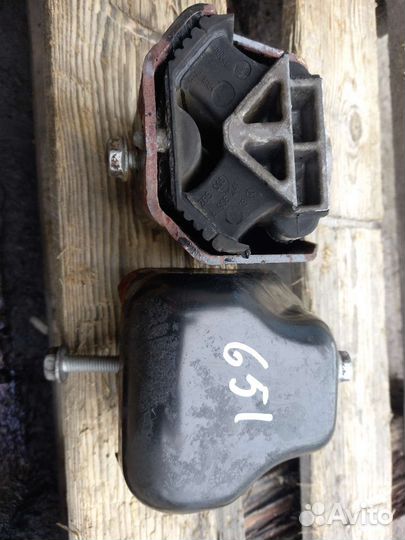 Подушки двигателя ом 651 Мерседес Спринтер W906