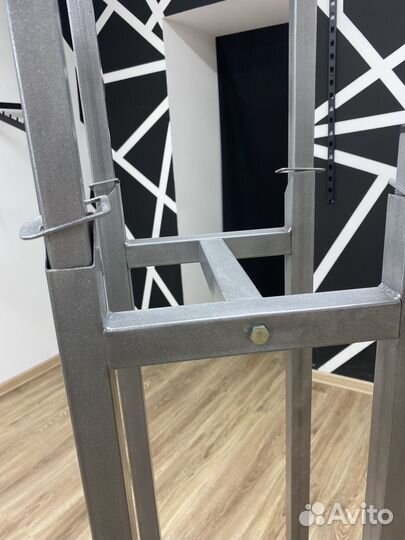 Вешалка напольная