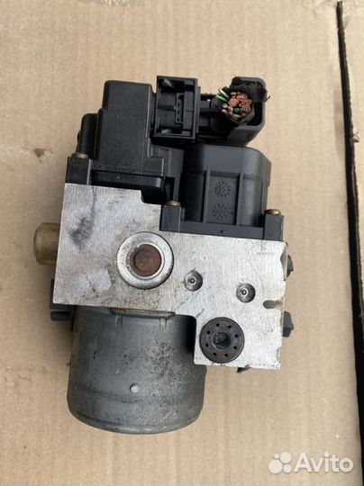 Блок ABS Volkswagen Passat B5 8E0614111