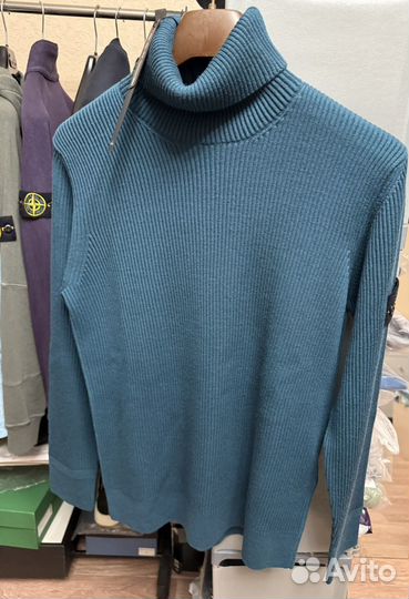 Stone island badge sweater водолазка