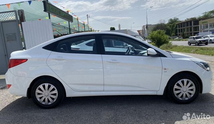 Hyundai Solaris 1.6 AT, 2015, 83 000 км