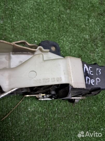 Замок двери передний левый w202 2027231308