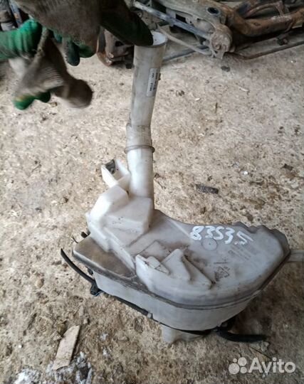 Бачок омывателя Мазда 3 BK Хэтчбек 3 моторчика