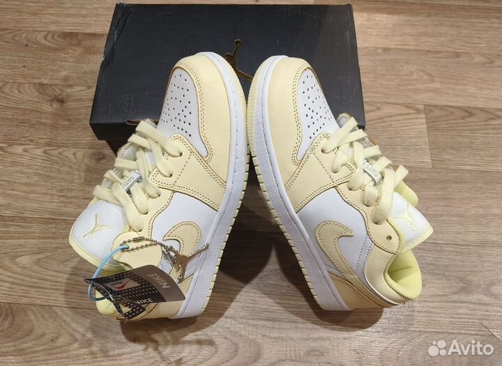 Кроссовки новые Nike air Jordan 1 low 38, 39, 40