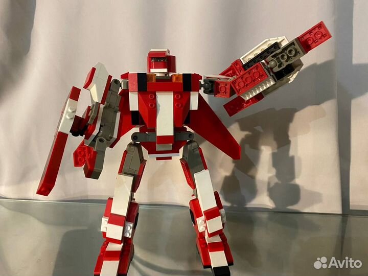 Lego робот-трансформер