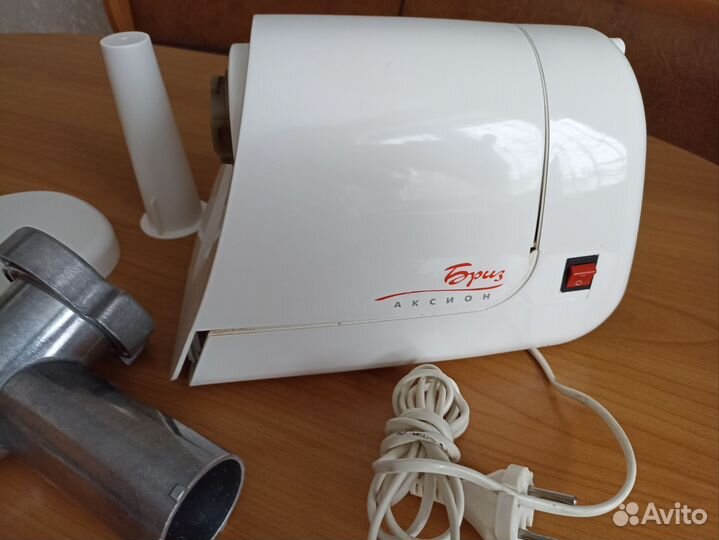 Электромясорубка Аксион на запчасти