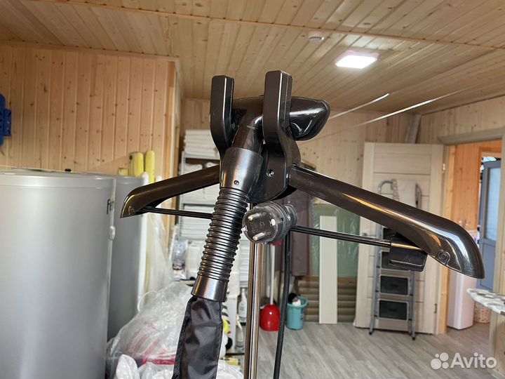 Отпариватель для одежды вертикальный