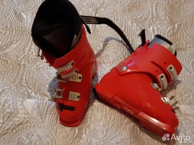 Горнолыжные ботинки