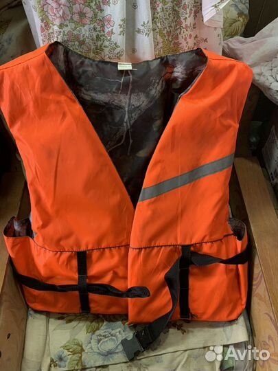 Спасательный жилет