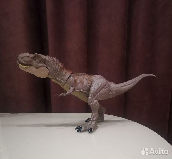 Тиранозавр рекс jurassic world