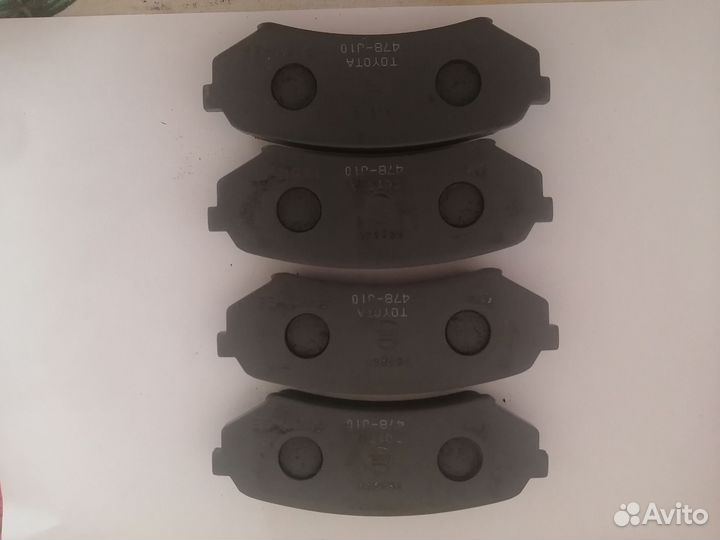 Тормозные колодки Toyota