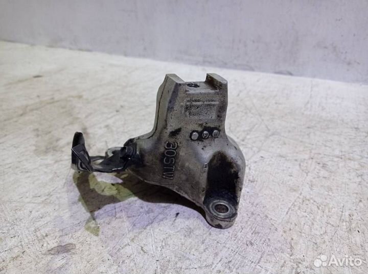 Кронштейн двигателя Хонда