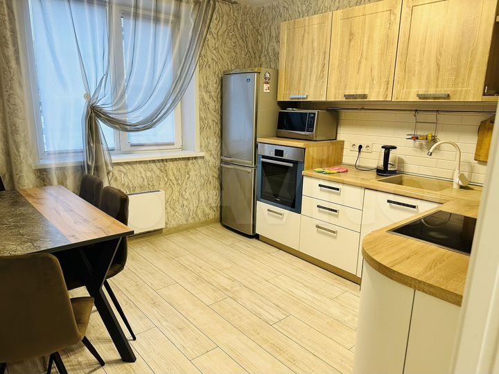 2-к. квартира, 59 м², 2/16 эт.