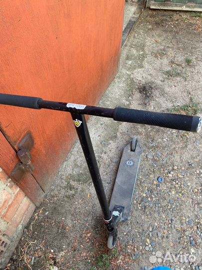 Трюковой самокат