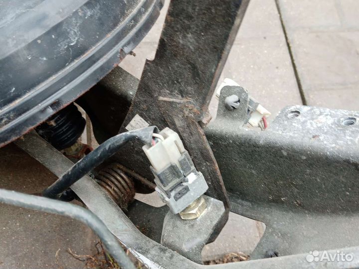 Вакуумный усилитель тормозов Мазда Бонго