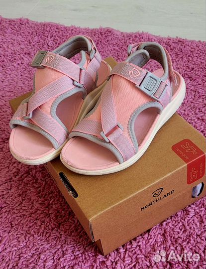 Сандалии для девочки