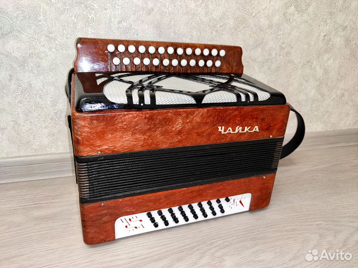 Гармонь шуйская чайка