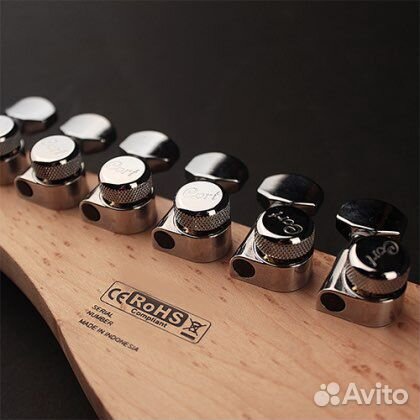 Электрогитара