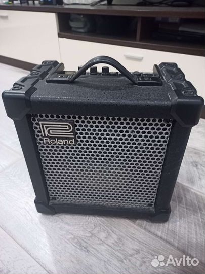 Гитарный комбоусилитель roland