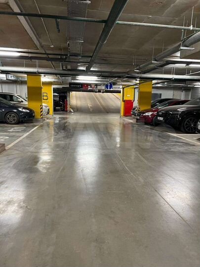 Машиноместо, 14 м²