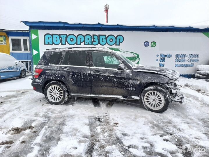 Рычаг задний нижний Mercedes Benz GLK 350 2043503506 Отличное состояние