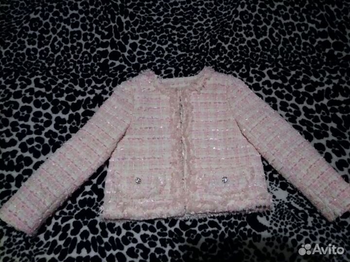 Пиджак для девочки рост 110