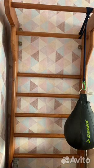 Шведская стенка с турником