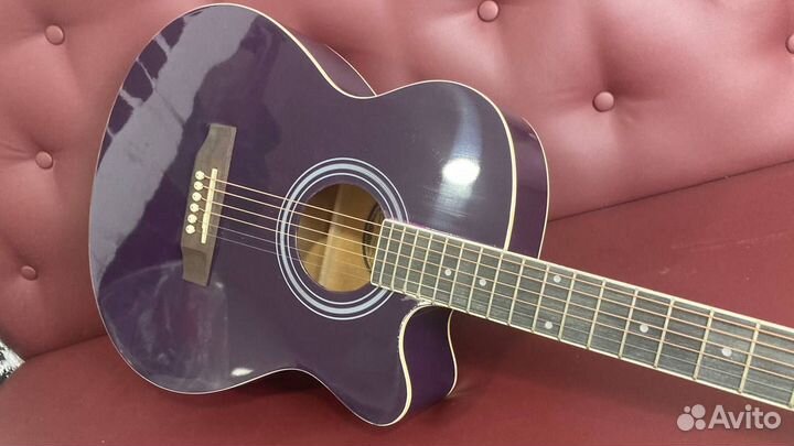 Гитара акустическая
