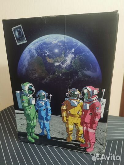 Superplastic X gorillaz: astronaut noodle 12”