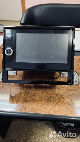 Магнитола на toyota land cruiser 200