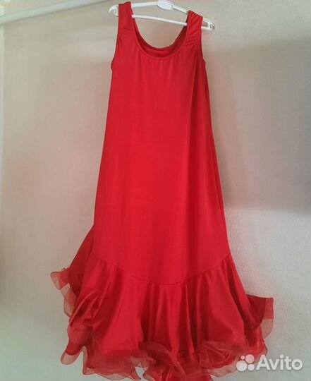 Платье для бальных танцев