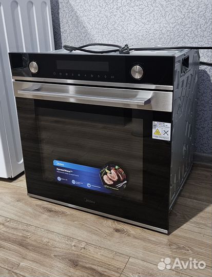 Электрический духовой шкаф с свч Midea MO86000MGB