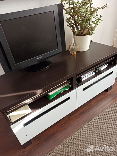 Тумба и шкаф