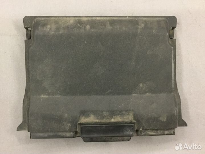 Крышка аккумулятора Форд Куга 2008-2012