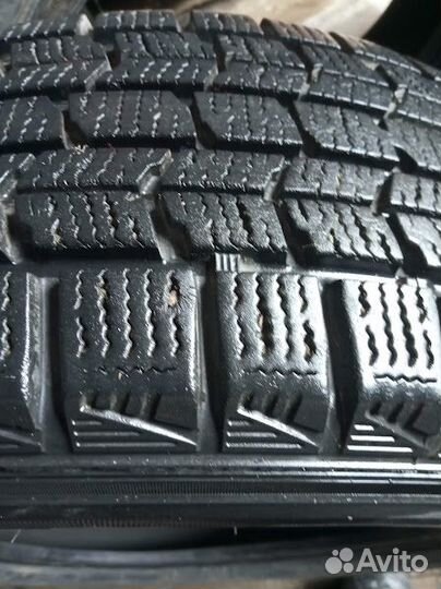 Dunlop DSX-2 215/60 R17