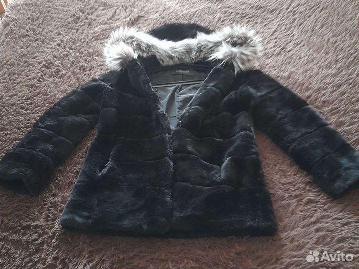 Шуба мутоновая с чернобуркой