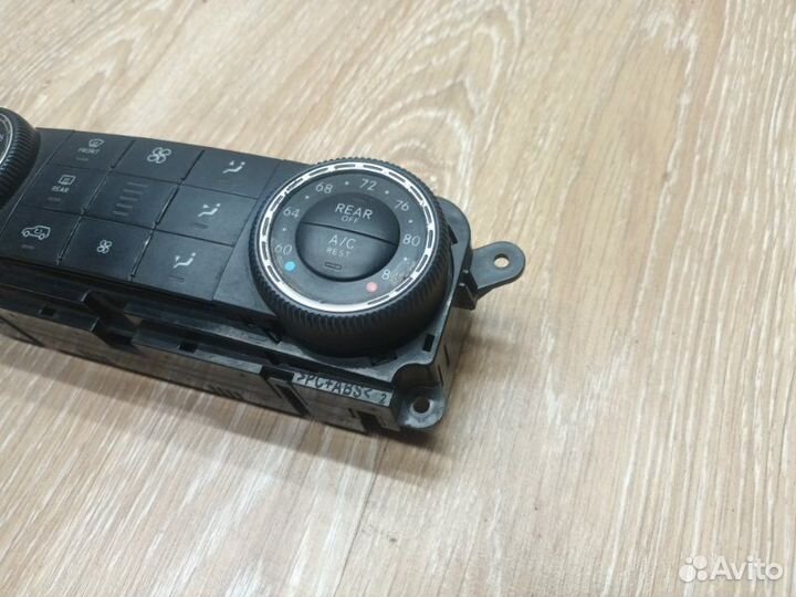 Блок управления климат-контролем Mercedes Ml W164