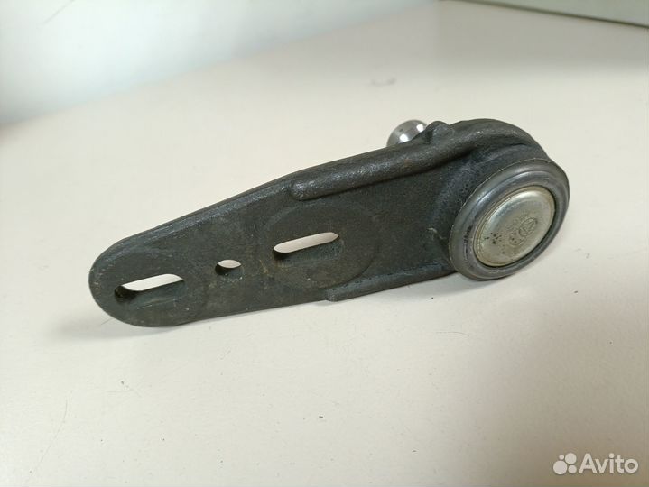 Опора шаровая audi 80 86-91 нижн.левая.(с гур 19mm