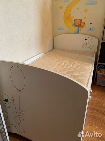 Детская кровать Сказка + полка, ящики, матрас